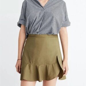 Madewell | Flounce Ruffle Army Green Cotton
Lined Mini Skirt | Sz 6